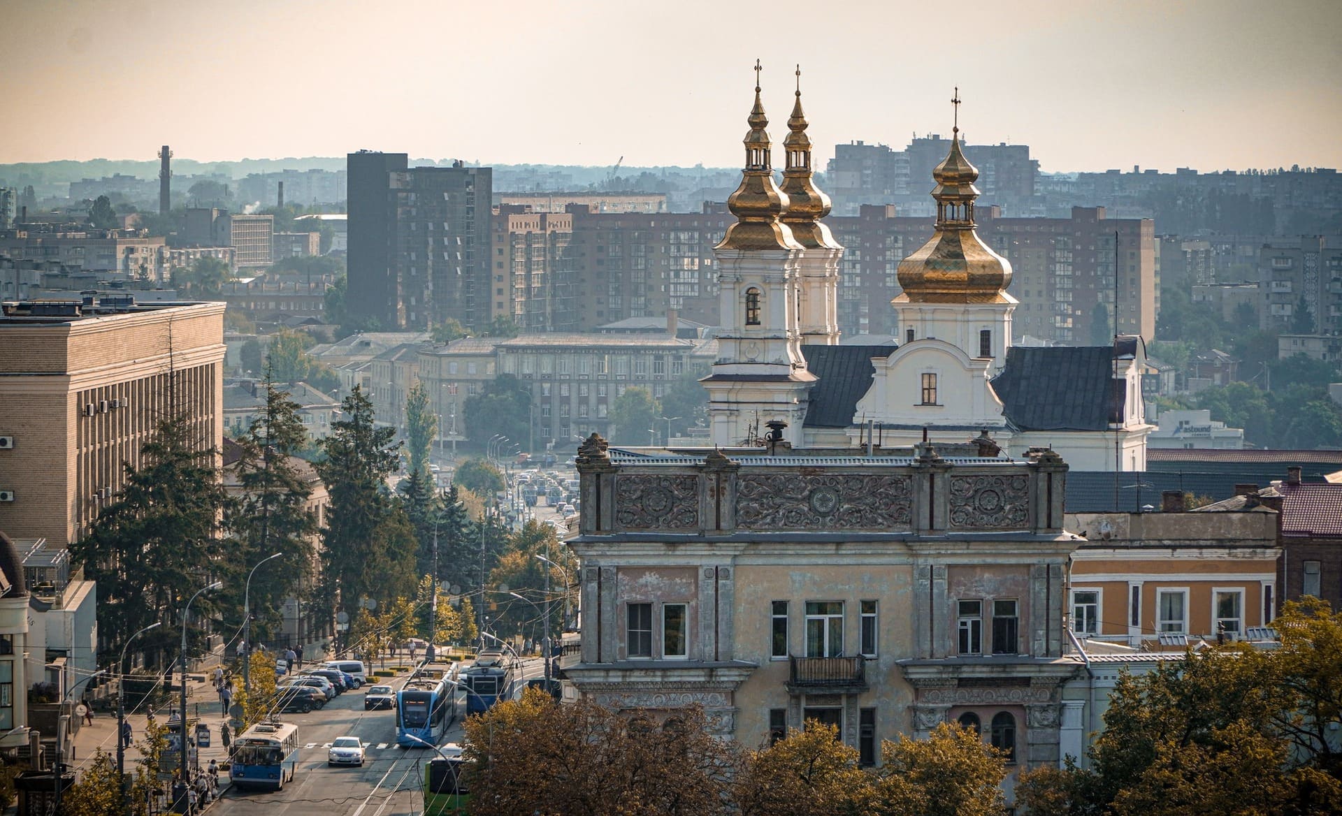 Бюро перекладів у Вінниці — професійний переклад документів із нотаріальним засвідченням та апостилем